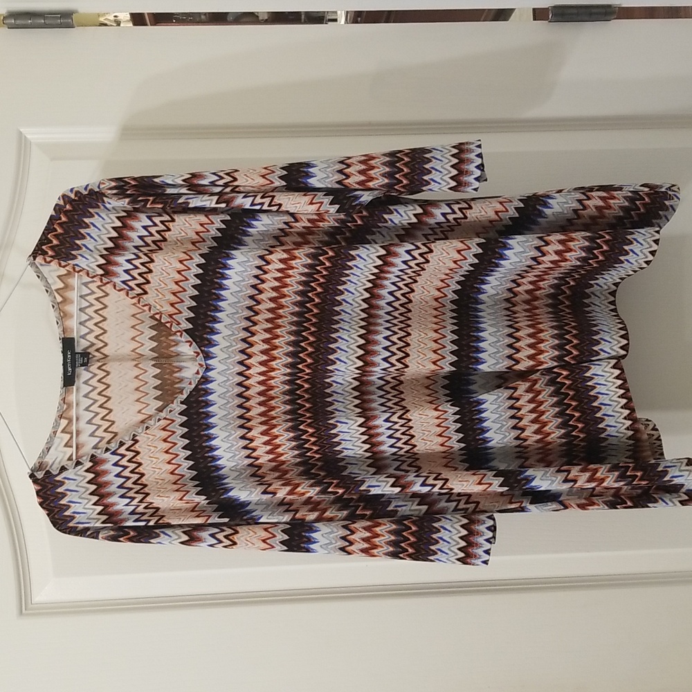 ⛱️Karen Kane Multi Colored Zigzag Print 3/4 Sleeve Top Size 3X